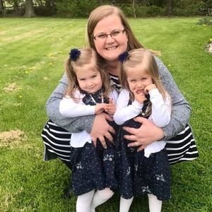 Meet your Posher, Kendra